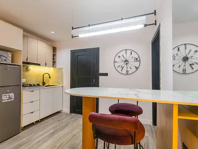 Cozy One-Bedroom Apartment