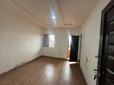 Very Spacious and Standard Self Contained Apartment