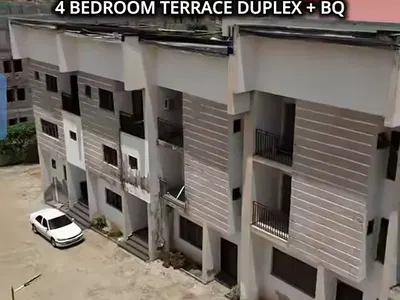 4 Bedrooms Terraced Duplex + BQ
