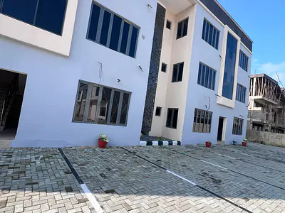 A Brand New 2 Bedroom Flat