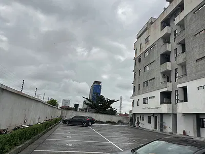 Exquisite 3-Bedroom Flats