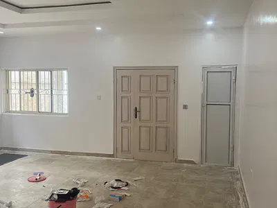 Large Self Contained