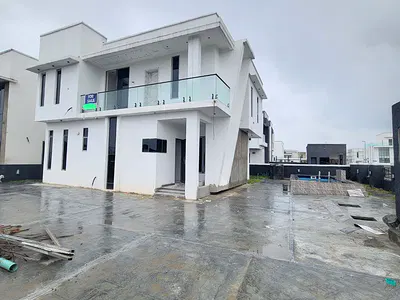 Standard and Fully Detached Duplex with a BQ