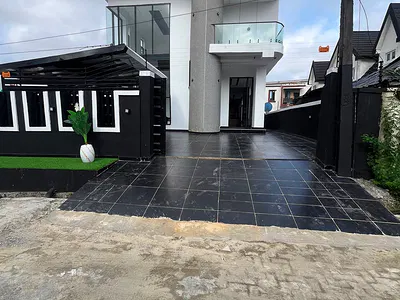 5 Bedroom Fully Detached Duplex with BQ & Pool