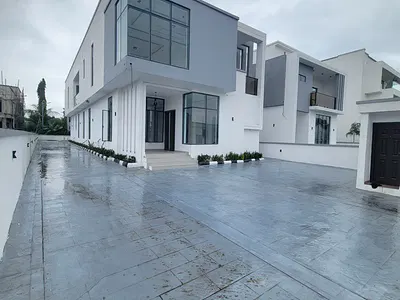 Standard 5-Bedroom Fully Detached Duplex with Swimming Pool
