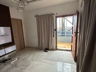 Penthouse Studio Apartment Inside an Estate