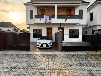 Luxury and Spacious 4 Bedroom Semi Detached Duplex with BQ