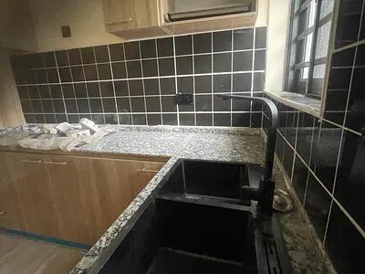 Luxury New Accessible + Modernly Built &fitted Kitchen