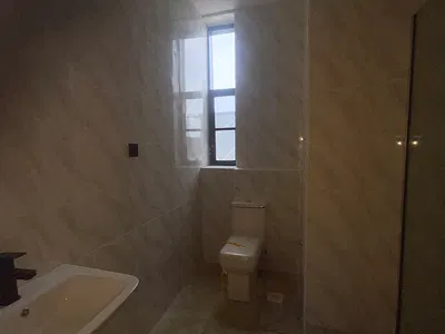 Luxury New Accessible + Modernly Built &fitted Kitchen