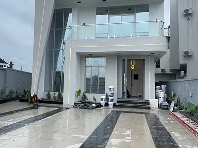 5 Bedroom Fully Detached Duplex with a BQ and Swimming Pool — Chevron, Lekki, Lagos
