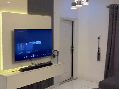 Luxury 2 Bedroom Flat Upstairs in a Very Nice Estate