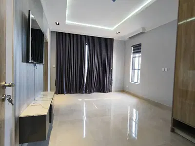 Penthouse Studio Apartment