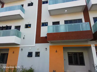 4 Bedroom Terrace Duplex with BQ
