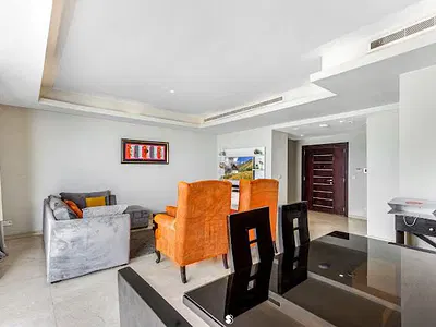 Lease/Sales Option, Exquisite 3-Bedroom Furnished Apartment
