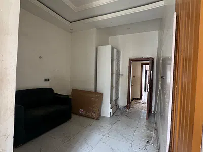 Distres4 Bedrom Duplex Semi Detached in Orchid Road Before Round About