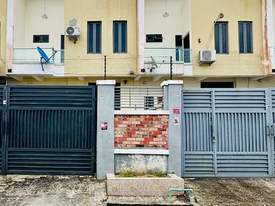Massive 4 Bedroom Terrace Duplex with BQ