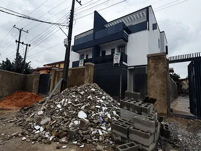 4 Bedroom Semi Detached Duplex