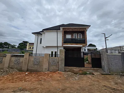 Newly Built 3 Bedroom Duplex