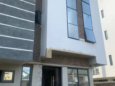 4 Bedroom Semi-Detached Duplex — Lekki Phase 1, Lekki, Lagos