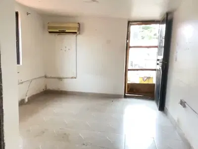 Big Room Self Contain with Spacious Bathroom — Lekki Phase 1, Lekki, Lagos