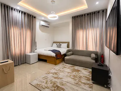 Furnished Studio Apartment