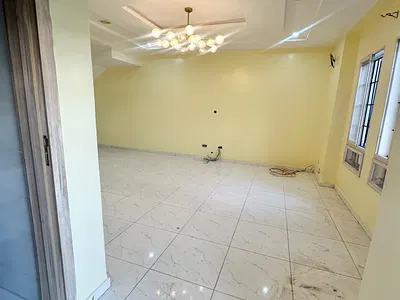 Spacious Mini Flat Available