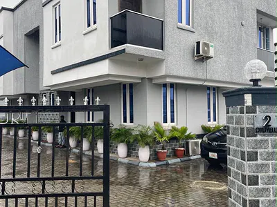 4 Bedroom Semi Detached & BQ (Estate)