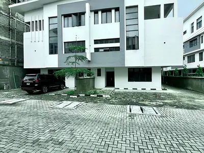 Spacious 5 Bedroom Semi-Detached Triplex with BQ Service — Off Freedom Way, Lekki Phase 1, Lagos, Lekki Phase 1, Lekki, Lagos