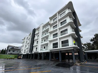 Newly Built 3-Bedroom Apartment + BQ