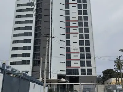 Exclusive 4-Bedroom Apartment, 11th Floor Offering Breathtaking View