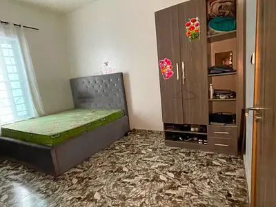 Sweet Self Contained in a Shared Apartment with Bed