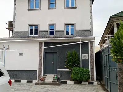 6 Units of Luxurious Self-Contained with Exquisite Studio Apartments