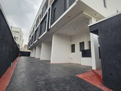 4 Bedroom Terrace Duplex with BQ