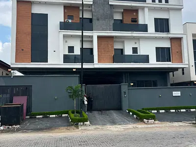Luxury 2-Bedroom Apartment