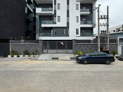 Luxuriously Built 2 Bedroom Apartment