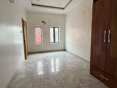 Spacious Room Upstairs in a Shared Apartment