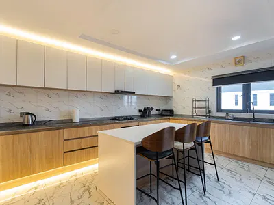 Penthouse 1 Bedroom Apartment — Lekki Phase 1, Lekki, Lagos
