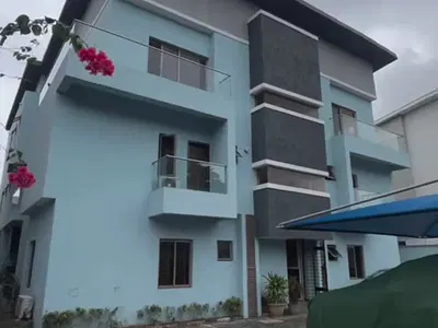 Serviced 3 Bedroom En-Suite Penthouse Flat with 1 Room BQ