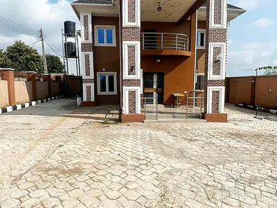 A Well Furnished 5 Bedroom Fully Detached Duplex — Iletuntun Irewole Estate, Ibadan, Oyo