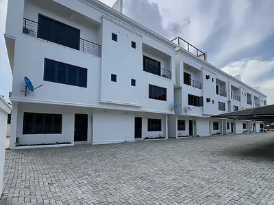 Newly Built and Serviced 4 Bedroom En-Suite Semi-Detached Duplex — Ikoyi, Lagos