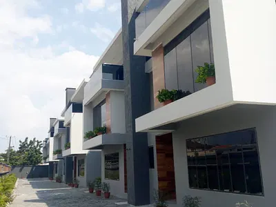 A Smart Beautifully Designed Spacious Wing of 5-Bedroom Semi — Victoria Island (VI), Lagos