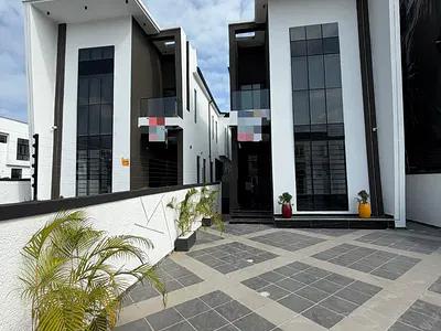 5 Bedroom Fully Detached Duplex — Ikota, Lekki, Lagos