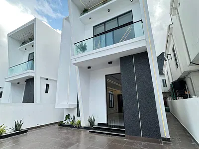 4bed Detach Duplex +spool, CCTV, Box RM, Inverter RM — Lekki, Lagos