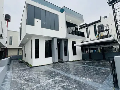 Clean 4 Bedroom Detached Duplex with 2 Units of BQ — Lokogoma District, Abuja