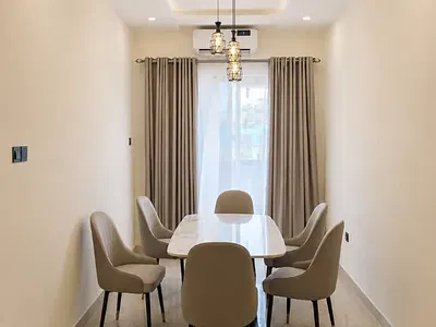 Fully Furnished 3 Bedroom Apartment with BQ. Serviced — Victoria Island (VI), Lagos