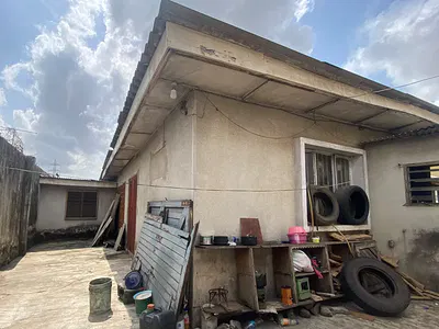3-Bedroom Bungalow with a 2-Room Boys' Quarters (BQ) Sitting on 770SQM — Adeniyi Jones, Ikeja, Lagos