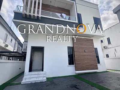 Spacious 4 Bedroom Detached Duplex — Lekki, Lagos