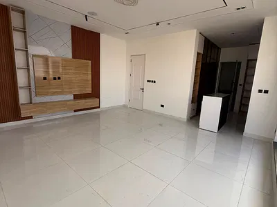 5 Bedroom Fully Detached Duplex with Swimming Pool, Soccer Pitch, Gym — Lekki, Lagos