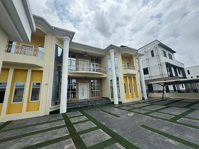 Monarch Style 8 Bed Detached Home — Osapa, Lekki, Lagos
