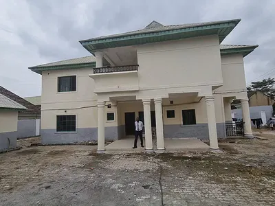 Self Contain — Gwarinpa, Abuja